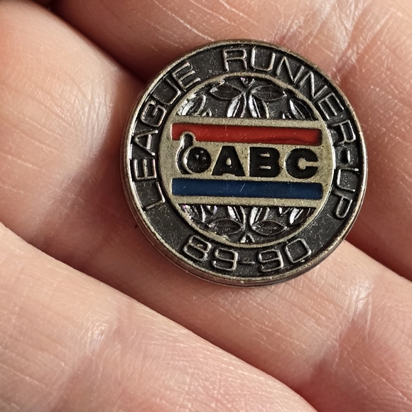 Vintage pin ABC American Bowling Congress League Runner-Up brooch - Picture 4 of 10